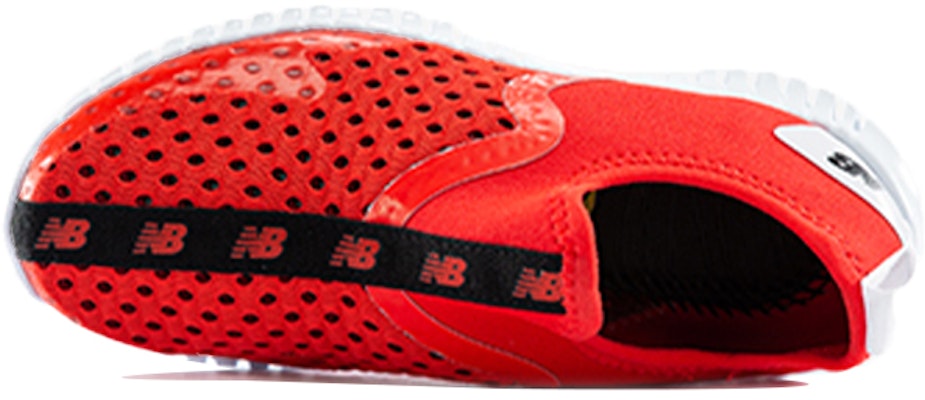 (PS) New Balance Aqua Drift 'Merah Low-Top Lari' YTAQDLF1 Lookbook (PS) New Balance Aqua Drift 'Merah Low-Top Lari' YTAQDLF1