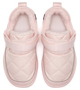 兒童 New Balance 舒適百搭 減震耐磨 兒童休閒鞋 粉紅色 Lookbook 兒童 New Balance 舒適百搭 減震耐磨 兒童休閒鞋 粉紅色