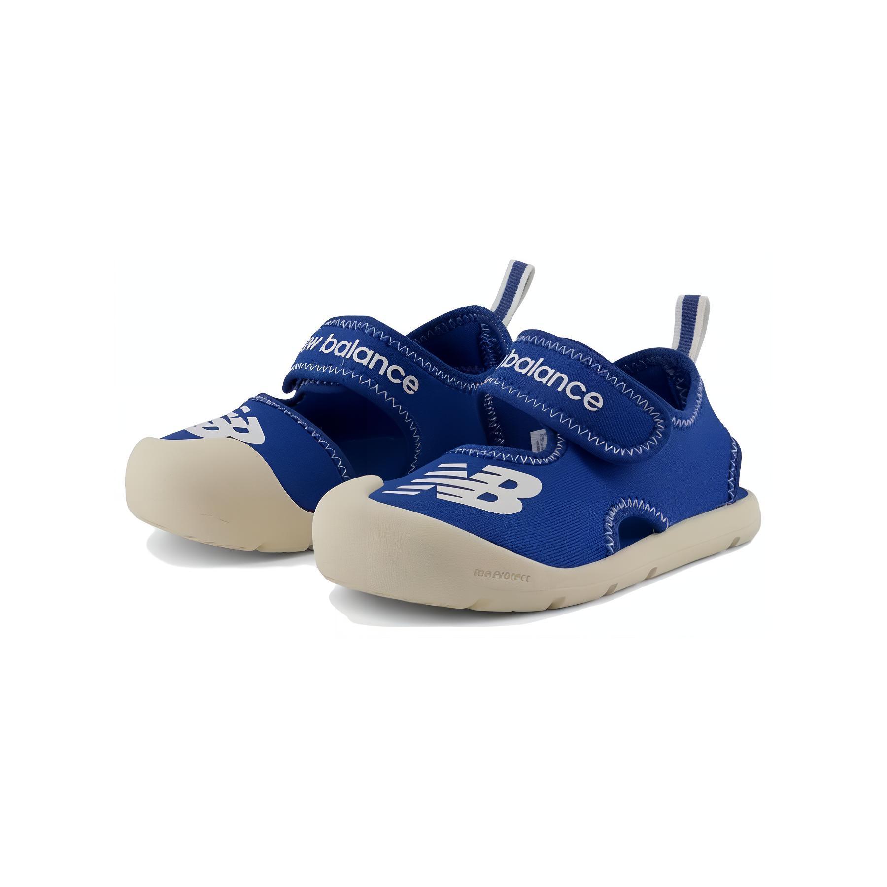 Lookbook (PS) Sandales New Balance CRSR ''Bleu'' SIFCRSB1
