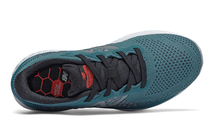 Lookbook 兒童 New Balance Fresh Foam 880v10 藍色