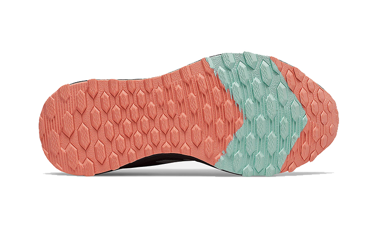 Shop (PS) ニューバランス フレッシュフォーム アリシ トレイル ブラック YPTARIB1