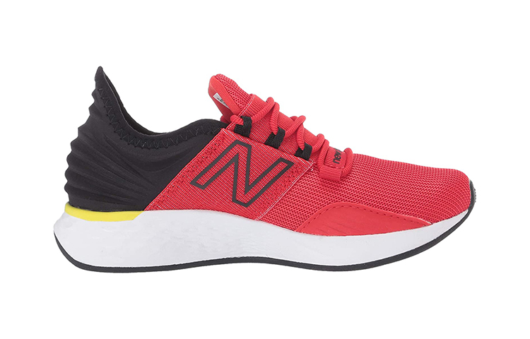 Order (PS) New Balance Fresh Foam Roav ''Rood'' PEROVV1