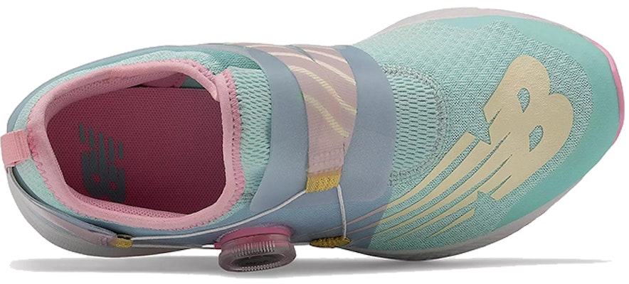 (PS) 뉴발란스 퓨얼코어 리빌 블루핑크 (New Balance FuelCore Reveal Blue Pink) GKRVLMV2 Lookbook (PS) 뉴발란스 퓨얼코어 리빌 블루핑크 (New Balance FuelCore Reveal Blue Pink) GKRVLMV2