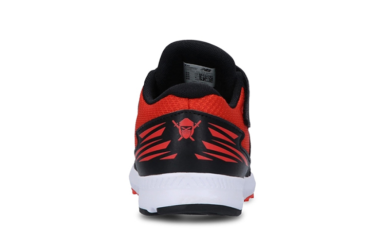 Lookbook 中童 New Balance Hanzo 輕便透氣休閒跑步鞋 黑色