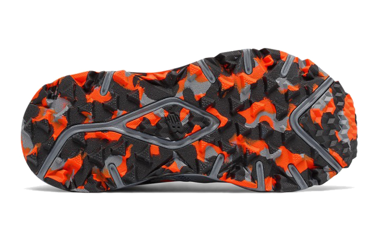 Shop (PS) New Balance Hook dan Loop 690 v2 Trail 'Kelabu Hitam Oren' KE690CMY