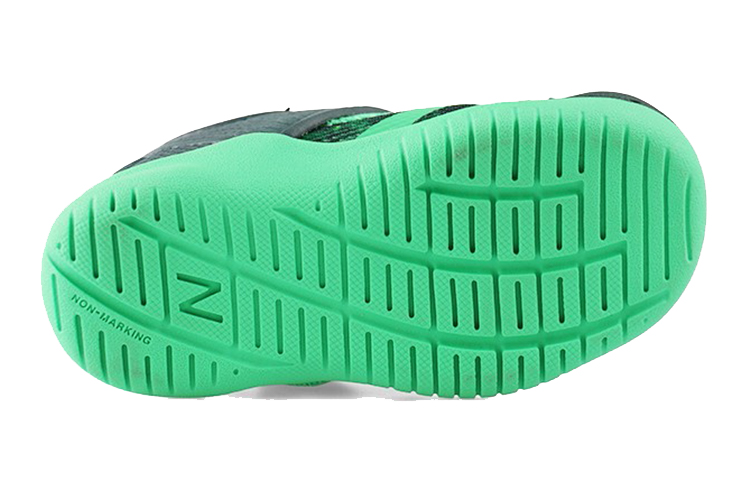 Shop (PS) (幼児用) ニューバランス マーベルx208サンダル「ブラックグリーン」「ハルク」KA208HKY KA208HKY