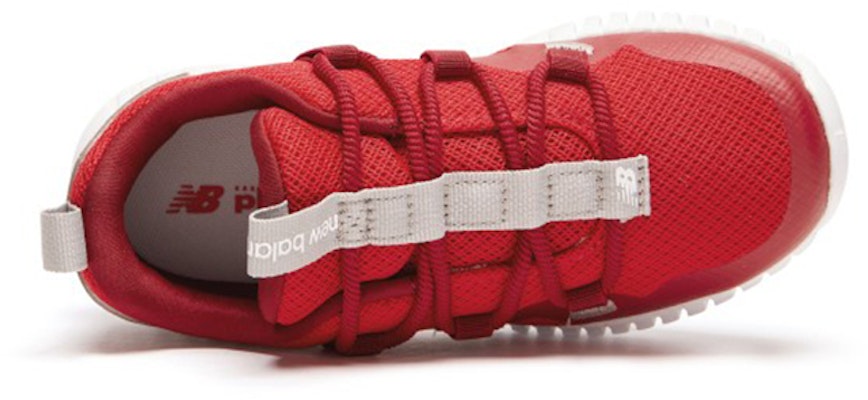 (PS) New Balance Playgruv Sneakers K 'Merah' PTPGRVLR Lookbook (PS) New Balance Playgruv Sneakers K 'Merah' PTPGRVLR