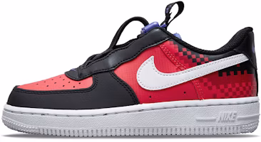 (Preschool) Nike Force 1 Toggle SE 'Black Red' DN3322-600 (Preschool) Nike Force 1 Toggle SE 'Black Red' DN3322-600