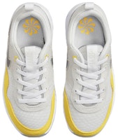 (PS) Nike Air Max Motif 'Photon Dust' Putih Abu-abu DH9389-001 Shop (PS) Nike Air Max Motif 'Photon Dust' Putih Abu-abu DH9389-001