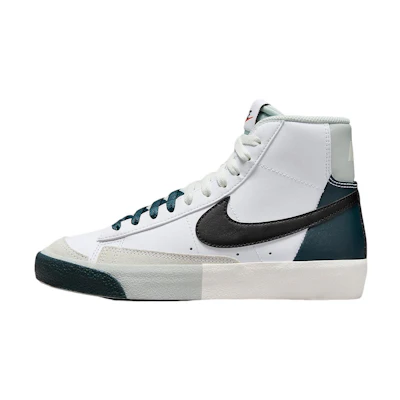 (TD) Nike Blazer Mid '77 SE 'White Black Green'
