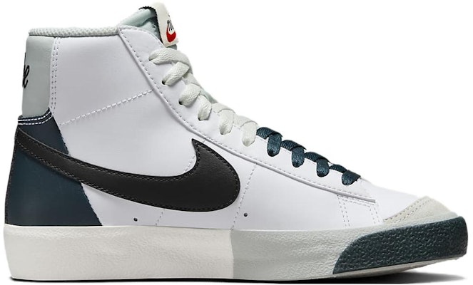 (JR) Nike Blazer Mid '77 Remix 'Split White Spruce' Putih Hijau Pucuk. FN6937-101 Order (JR) Nike Blazer Mid '77 Remix 'Split White Spruce' Putih Hijau Pucuk. FN6937-101