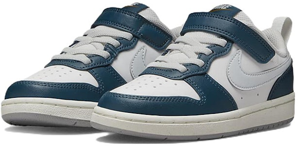 (PS) Nike Court Borough Low 2 'Putih Valerian Biru' BQ5451-121 Lookbook (PS) Nike Court Borough Low 2 'Putih Valerian Biru' BQ5451-121