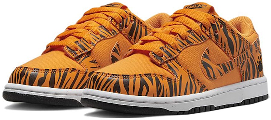 (PS) Nike Dunk Low 'Belang Harimau' DZ5633-800 Lookbook (PS) Nike Dunk Low 'Belang Harimau' DZ5633-800