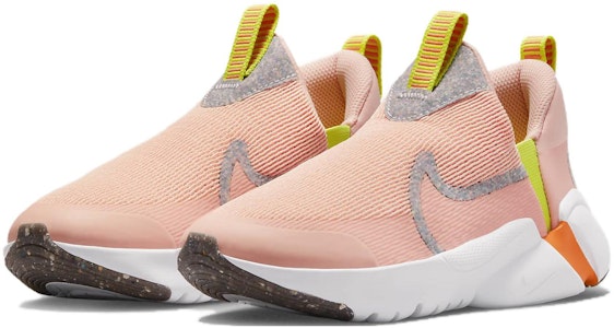 (JR) 나이키 플렉스 플러스 2 SE '아틱 오렌지' FB8908-800 Lookbook (JR) 나이키 플렉스 플러스 2 SE '아틱 오렌지' FB8908-800