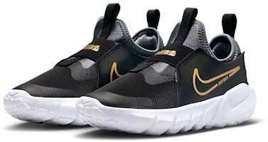 (PS) Nike Flex Runner 2 'Hitam Emas Metalik' DJ6040-007 Lookbook (PS) Nike Flex Runner 2 'Hitam Emas Metalik' DJ6040-007