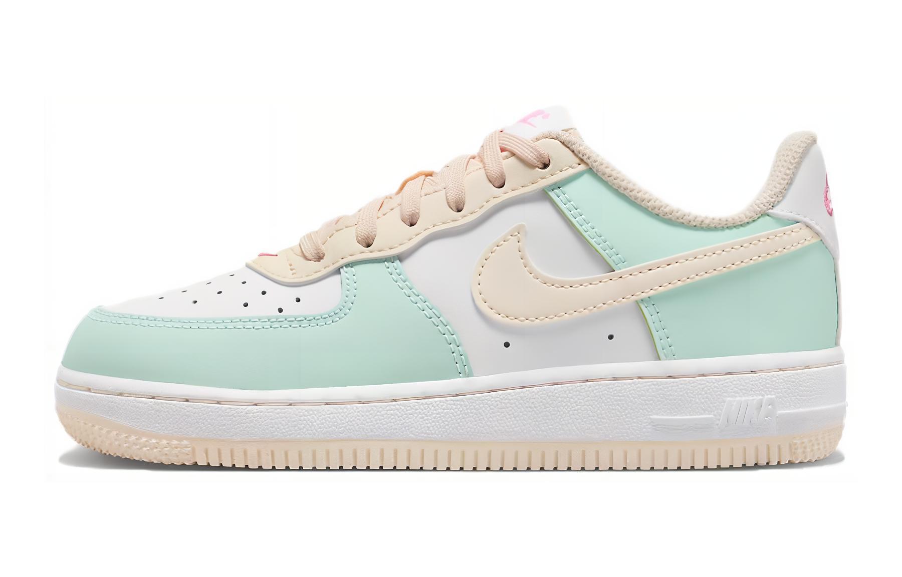 Buy (PS) Nike Force 1 'Emerald Rise Guava Ice' Sneakers Wanita Terbaru FJ3484-300