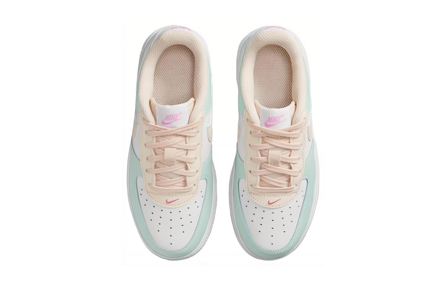 Shop (PS) Nike Force 1 'Emerald Rise Guava Ice' Sneakers Wanita Terbaru FJ3484-300
