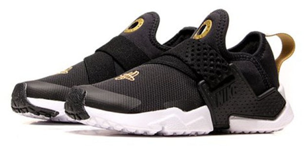 (PS) ナイキ ハラチ エクストリーム スポーツ 黒/金 AH7826-007 Lookbook (PS) ナイキ ハラチ エクストリーム スポーツ 黒/金 AH7826-007