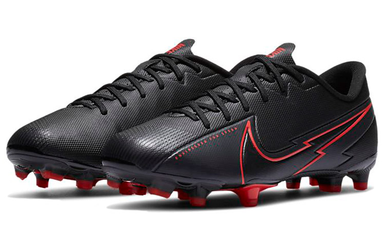 Lookbook (PS) 耐克 Jr. Mercurial Vapor 13 Academy MG 黑红足球鞋 AT8123-060