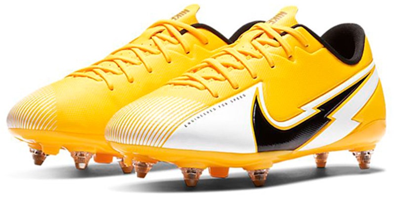 (Youth) Nike Jr. Mercurial Vapor 13 Academy SG Soft Ground 'Black Yellow' AT8126-801 Lookbook (Youth) Nike Jr. Mercurial Vapor 13 Academy SG Soft Ground 'Black Yellow' AT8126-801