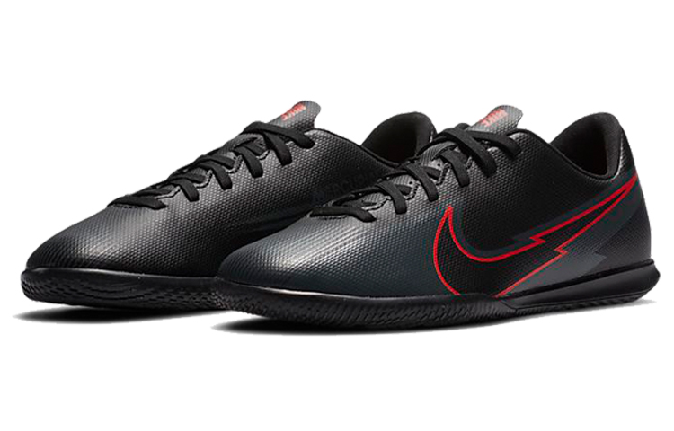 Lookbook (PS) 나이키 주니어 머큐리얼 베이퍼 13 클럽 IC (블랙/레드) AT8169-060