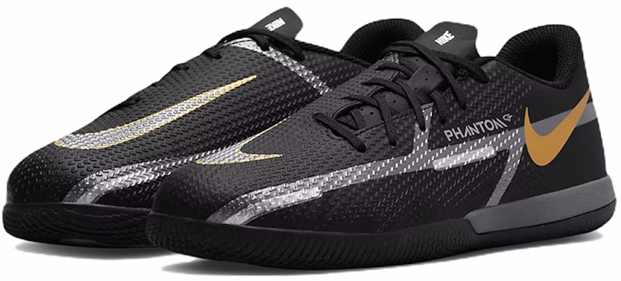 (PS) Nike Jr. Phantom GT2 Academy IC 'Hitam Gelanggang Dalaman' DC0816-007 Lookbook (PS) Nike Jr. Phantom GT2 Academy IC 'Hitam Gelanggang Dalaman' DC0816-007