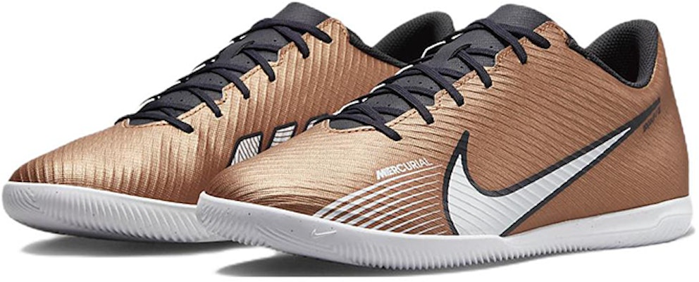 (Preschool) Nike Jr. Zoom Mercurial Superfly 9 Pro FG 'Gold White' DR6042-810 Lookbook (Preschool) Nike Jr. Zoom Mercurial Superfly 9 Pro FG 'Gold White' DR6042-810