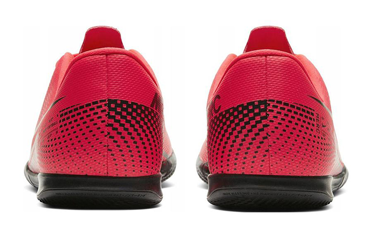 Purchase (PS) Nike JR Mercurial Vapor 13 Club IC 'Merah Hitam' sepatu futsal AT8169-606