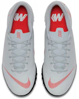 Shop 兒童 Nike JR Mercurial VaporX 12 Academy TF 草地足球鞋 灰紅色