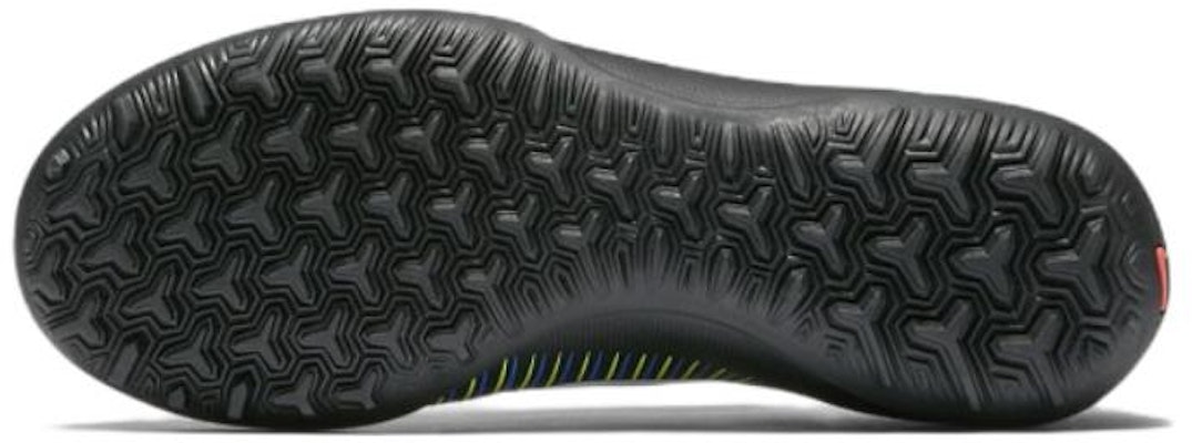 (PS) Nike JR Mercurial Victory 6 TF 'Hitam Putih' 831949-013 Details for (PS) Nike JR Mercurial Victory 6 TF 'Hitam Putih' 831949-013