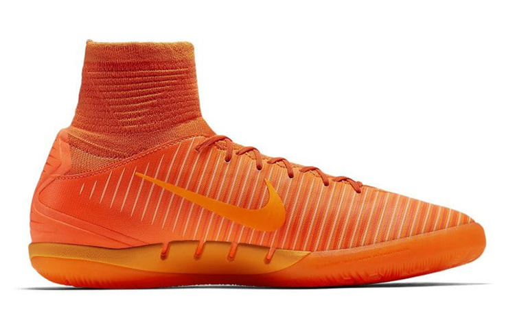 Order (PS) Nike JR MercurialX Proximo II IC ''Orange'' Fußballschuhe Hallen Germany. 831973-888