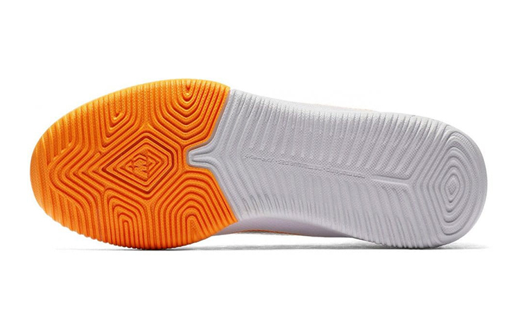 Details for (PS) Nike JR SuperflyX 6 Academy IC ''Weiß-Orange'' AH7343-107