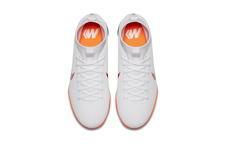 Shop 兒童 Nike JR SuperflyX 6 Academy TF 草地足球鞋 白橙色