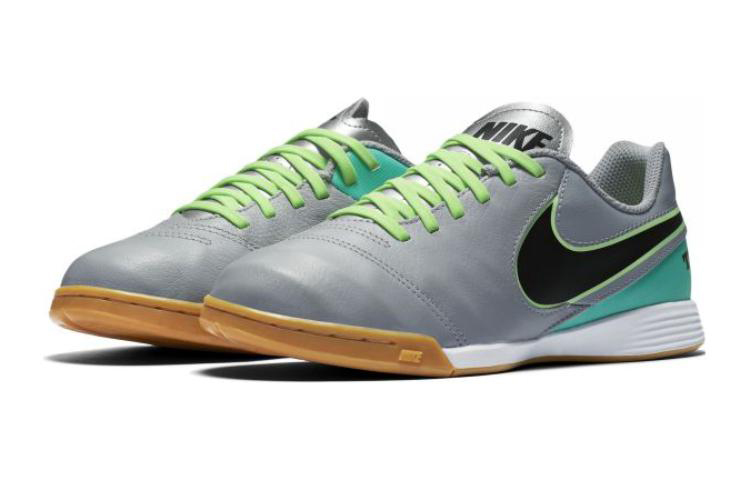 Lookbook 兒童 Nike JR Tiempo Legend 6 室內場地足球鞋 銀黑