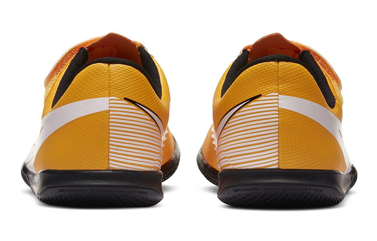 Lookbook (PS) Nike JR VAPOR 13 Club IC (V) ORANYE KUNING PUTIH HITAM AT8170-801