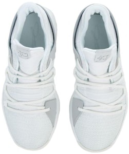 中童 Nike KD 10 耐磨減震 低筒 兒童籃球鞋 白灰 Purchase 中童 Nike KD 10 耐磨減震 低筒 兒童籃球鞋 白灰