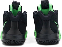 (PS) Nike Kyrie 4 'Halloween' Pria Sneakers AA2898-012 Details for (PS) Nike Kyrie 4 'Halloween' Pria Sneakers AA2898-012