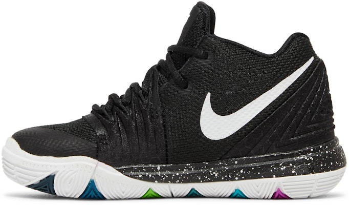 (PS) 나이키 카이리 5 '블랙 매직' AQ2458-901 Lookbook (PS) 나이키 카이리 5 '블랙 매직' AQ2458-901