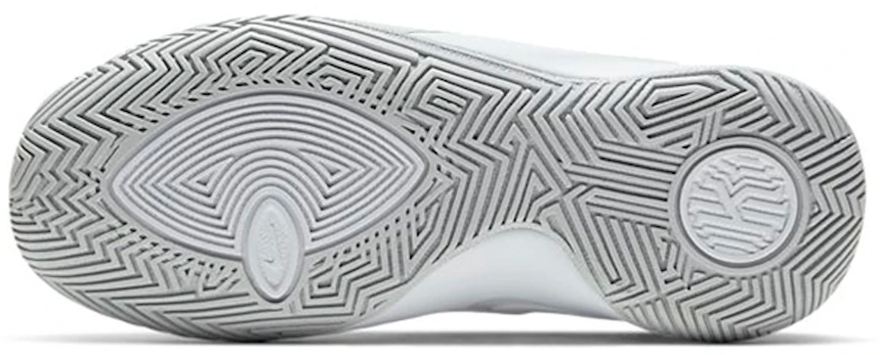 (PS) Nike Kyrie Flytrap 3 'Pure Platinum' Sepatu Basket Silver BQ5621-007 Details for (PS) Nike Kyrie Flytrap 3 'Pure Platinum' Sepatu Basket Silver BQ5621-007