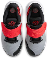Shop BP 幼兒 Nike Kyrie Flytrap 3 SE 黑灰紅