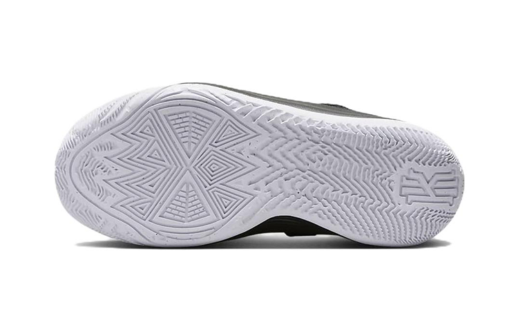 Details for (PS) Nike Kyrie Flytrap 6 ''Zwart Wit'' DQ8093-009