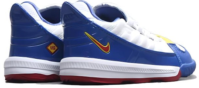 (PS) Nike LeBron 16 'SuperBron' Lelaki sneakers CJ4771-100 Lookbook (PS) Nike LeBron 16 'SuperBron' Lelaki sneakers CJ4771-100