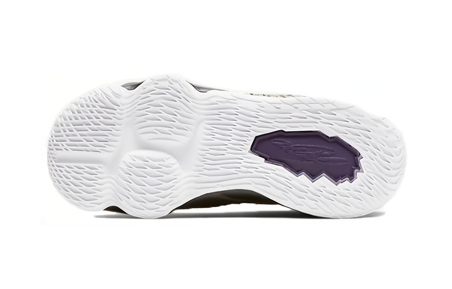 Shop (PS) レブロン17 BP "レイカーズ" BQ5595-004