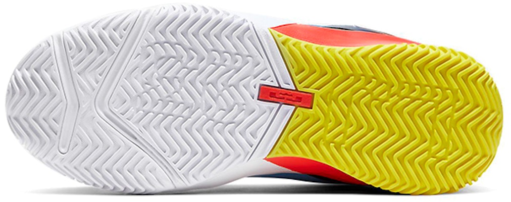 (Preschool) Nike LeBron Soldier 13 'Light Photo Blue Crimson' AR7586-401 Shop (Preschool) Nike LeBron Soldier 13 'Light Photo Blue Crimson' AR7586-401