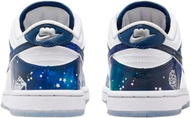 (PS) Nike Dunk Low LEGO Putih Multi Warna IM1447-100 Lookbook (PS) Nike Dunk Low LEGO Putih Multi Warna IM1447-100