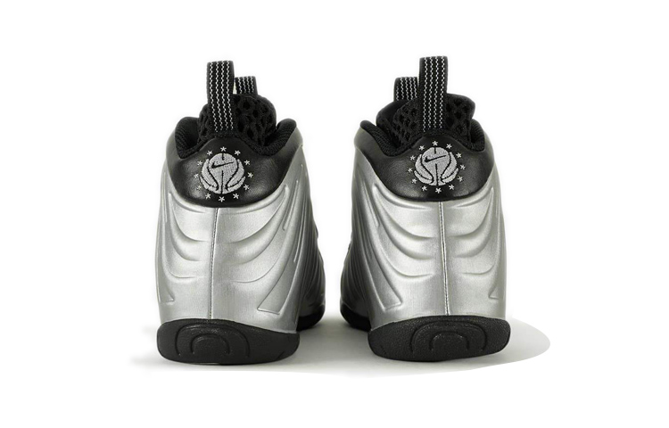 Lookbook (PS) 나이키 리틀 포짓 원 "크롬" (Nike Little Posite One "Chrome") CU1055-002