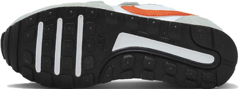 (PS) Nike MD Valiant 'Platinum Tulen Picante Merah' CN8559-020 Details for (PS) Nike MD Valiant 'Platinum Tulen Picante Merah' CN8559-020