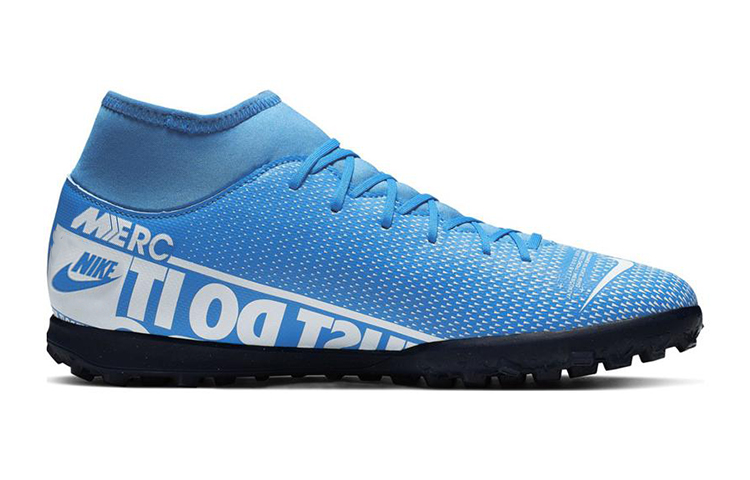 Order (PS) Nike Mercurial Superfly 7 Club TF 'New Lights' Botas de Fútbol. AT8156-414