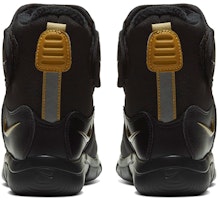 (PS) 耐克Novice '黑色金属金' AV8339-001 Purchase (PS) 耐克Novice '黑色金属金' AV8339-001