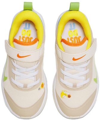 (Preschool) Nike Omni Multi-Court 'Play Freely' FN8907-181 Shop (Preschool) Nike Omni Multi-Court 'Play Freely' FN8907-181